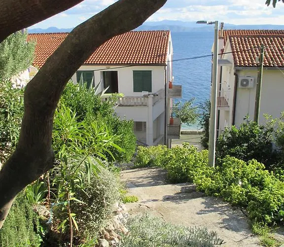 Matilija 아파트 포드고라